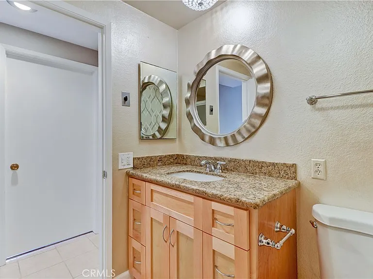 661 Avenida Sevilla #B — Photo 20