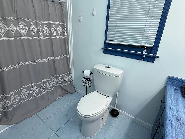 104 University Dr #A — Photo 11