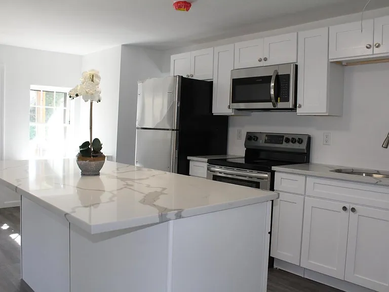 2640 Duke St #A — Photo 7