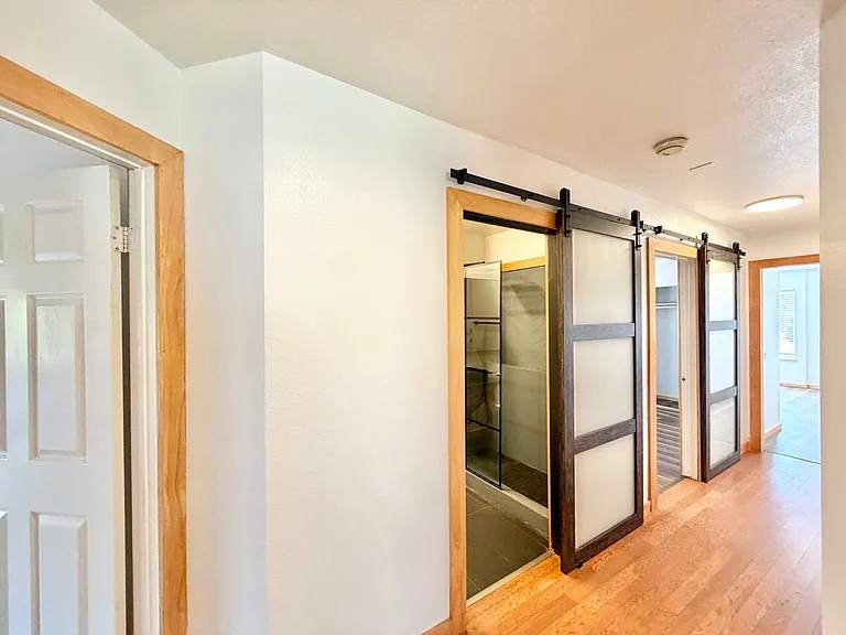 22988 Joaquin Ridge Dr — Photo 13