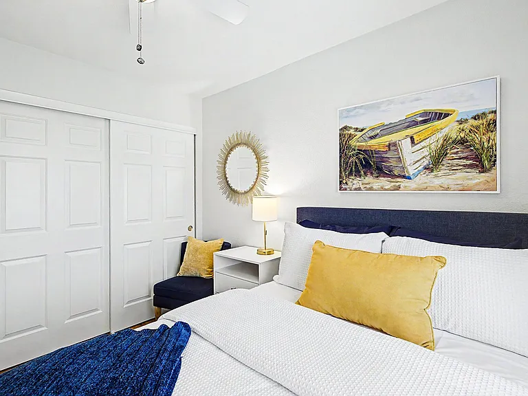 2025 Shining Feather Ln — Photo 30