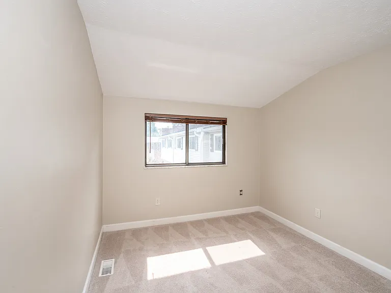 7752 Montgomery Rd #55 — Photo 25