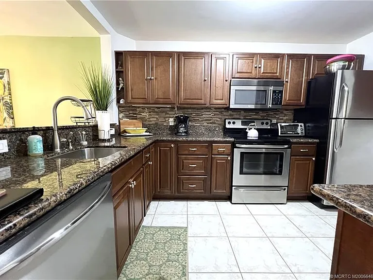 9940 S Ocean Dr #6 — Photo 14