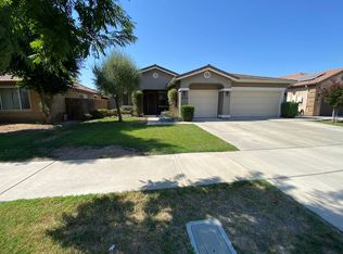 6343 W Clinton Ct, Visalia, CA