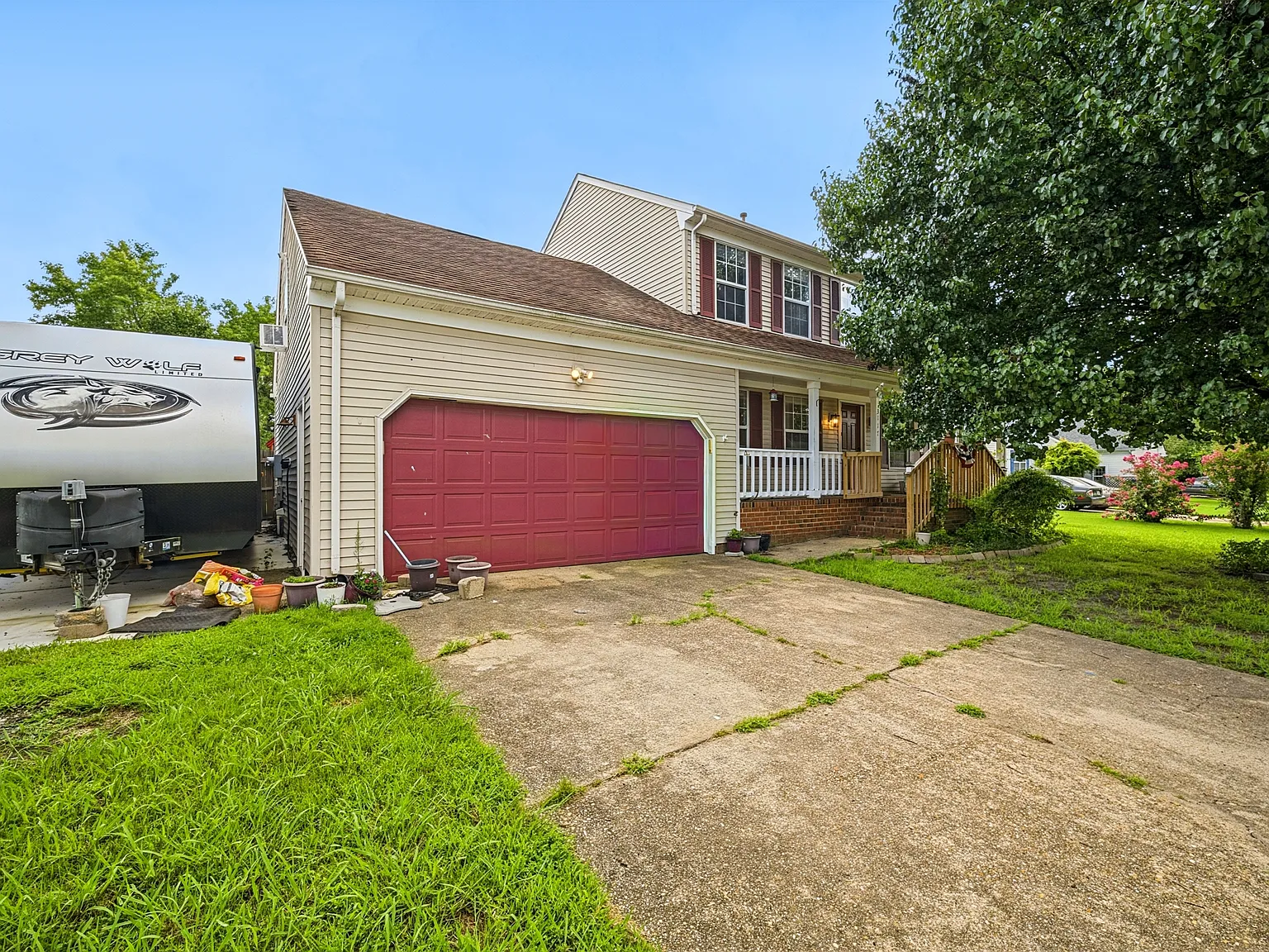 4 bed, 2398 sqft, $3,150 — Photo 2