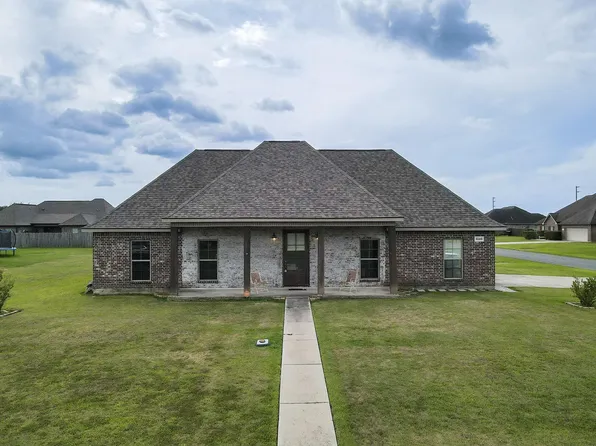 616 Woodland St, Iowa, LA 70647