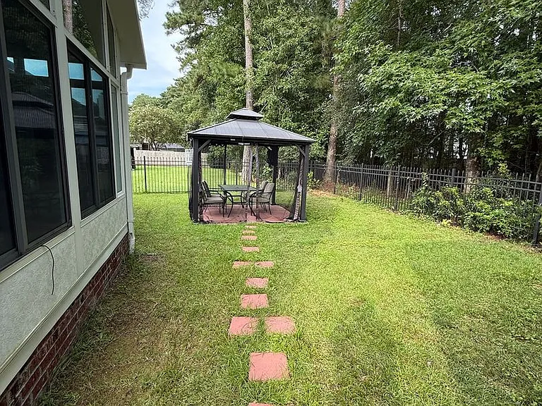 472 Copper Creek Cir — Photo 31