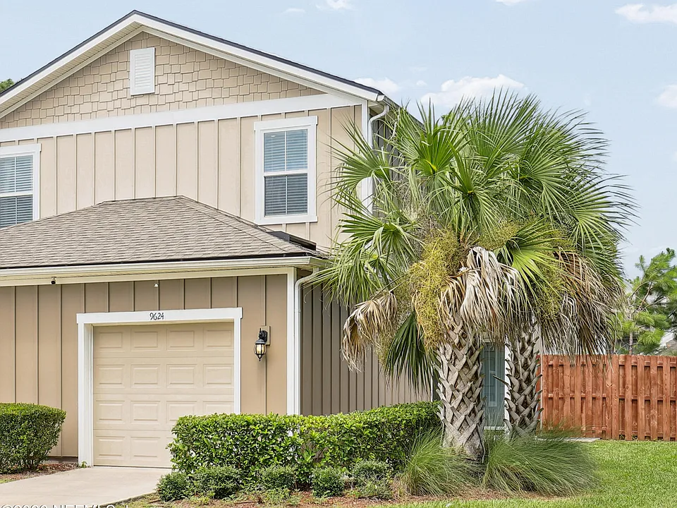 9624 Baylin Ct