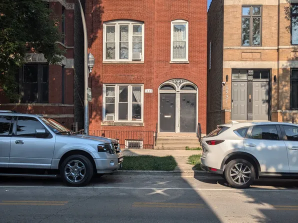 1935 N Leavitt St #1, Chicago, IL 60647