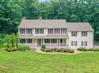 28 Bungay Rd, North Attleboro, MA 02760