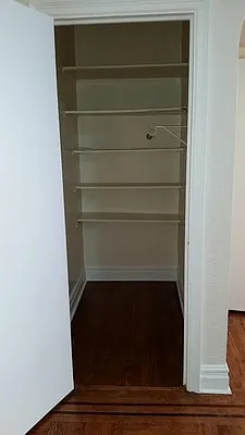 Rented by Lang Realty LLC | media 24