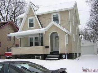 136 Brighton Dr, Akron, OH 44301
