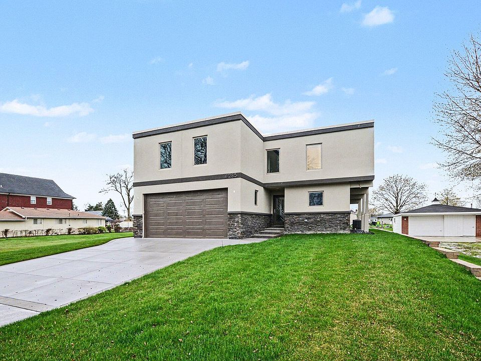 41285 Belvidere St, photo 4