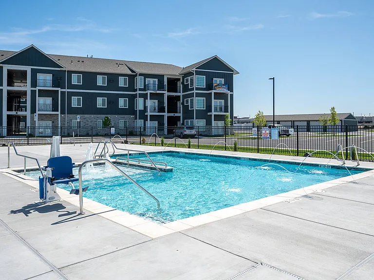 Tidewater Apartments | Exterior Pool