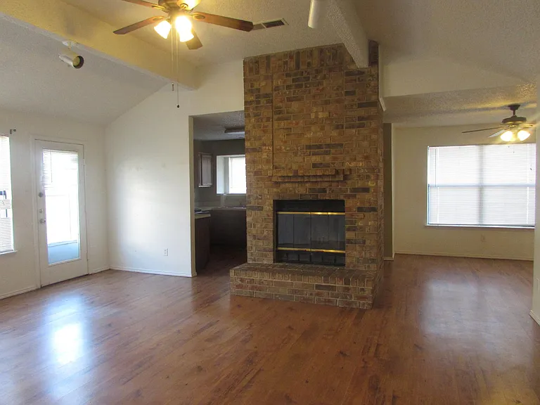 5933 Inks Lake Dr — Photo 6
