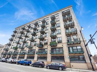 1801 S Michigan Ave APT 701, Chicago, IL