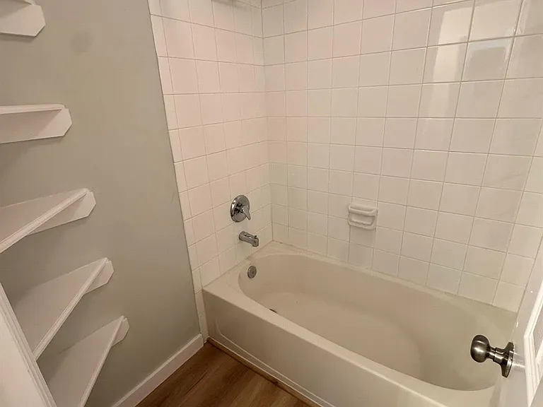 27 Auburn Path Dr — Photo 9