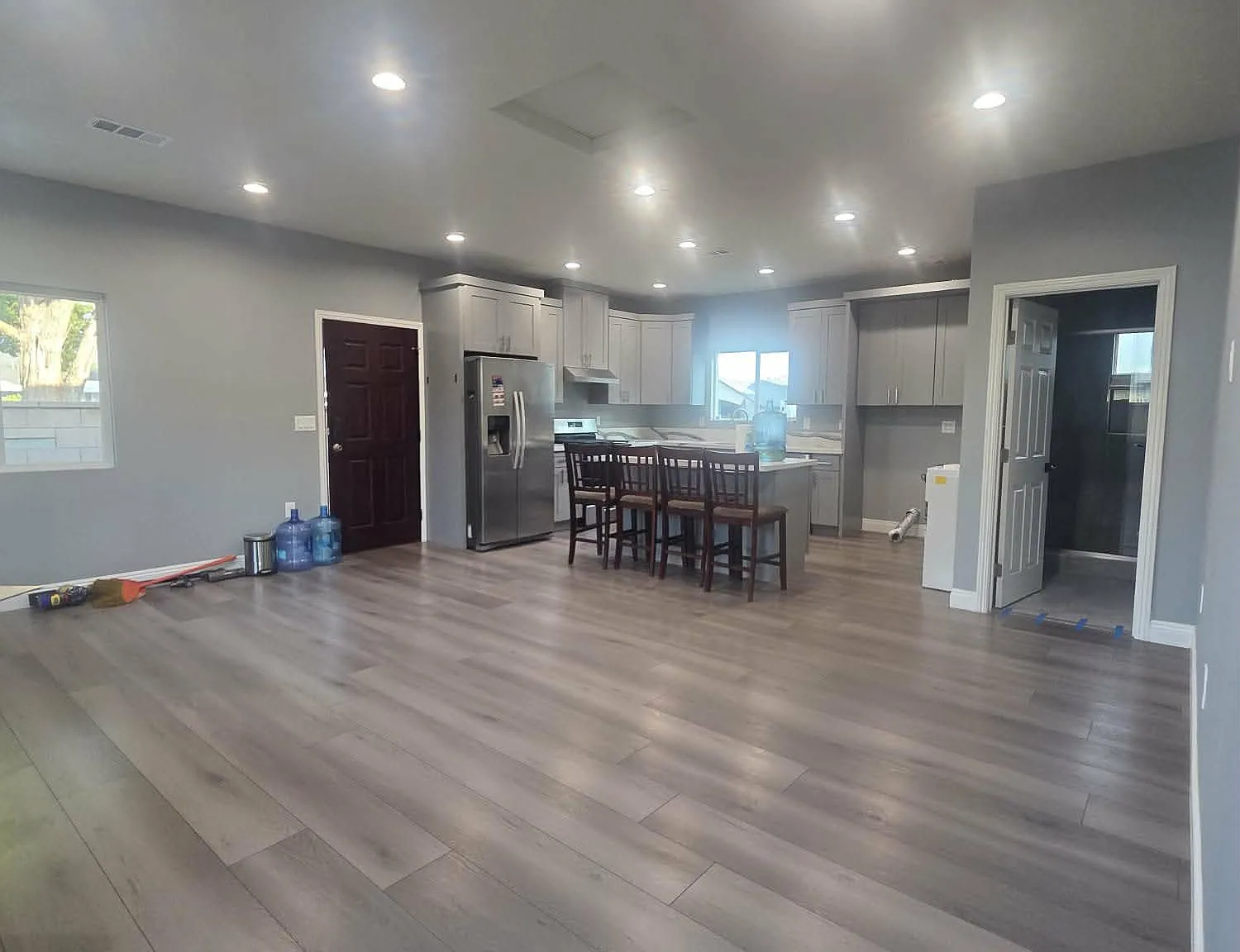 2 bed, 990 sqft, $2,900 — Photo 3