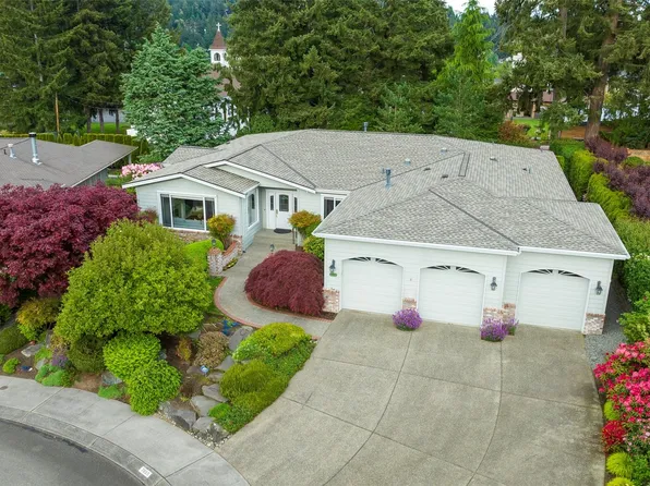 7855 Greyhawk Avenue, Gig Harbor, WA 98335