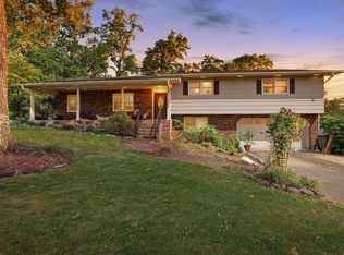 1325 N Glen Dr, Hixson, TN 37343