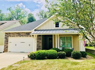 132 Chimney Rock Ct, Denver, NC 28037