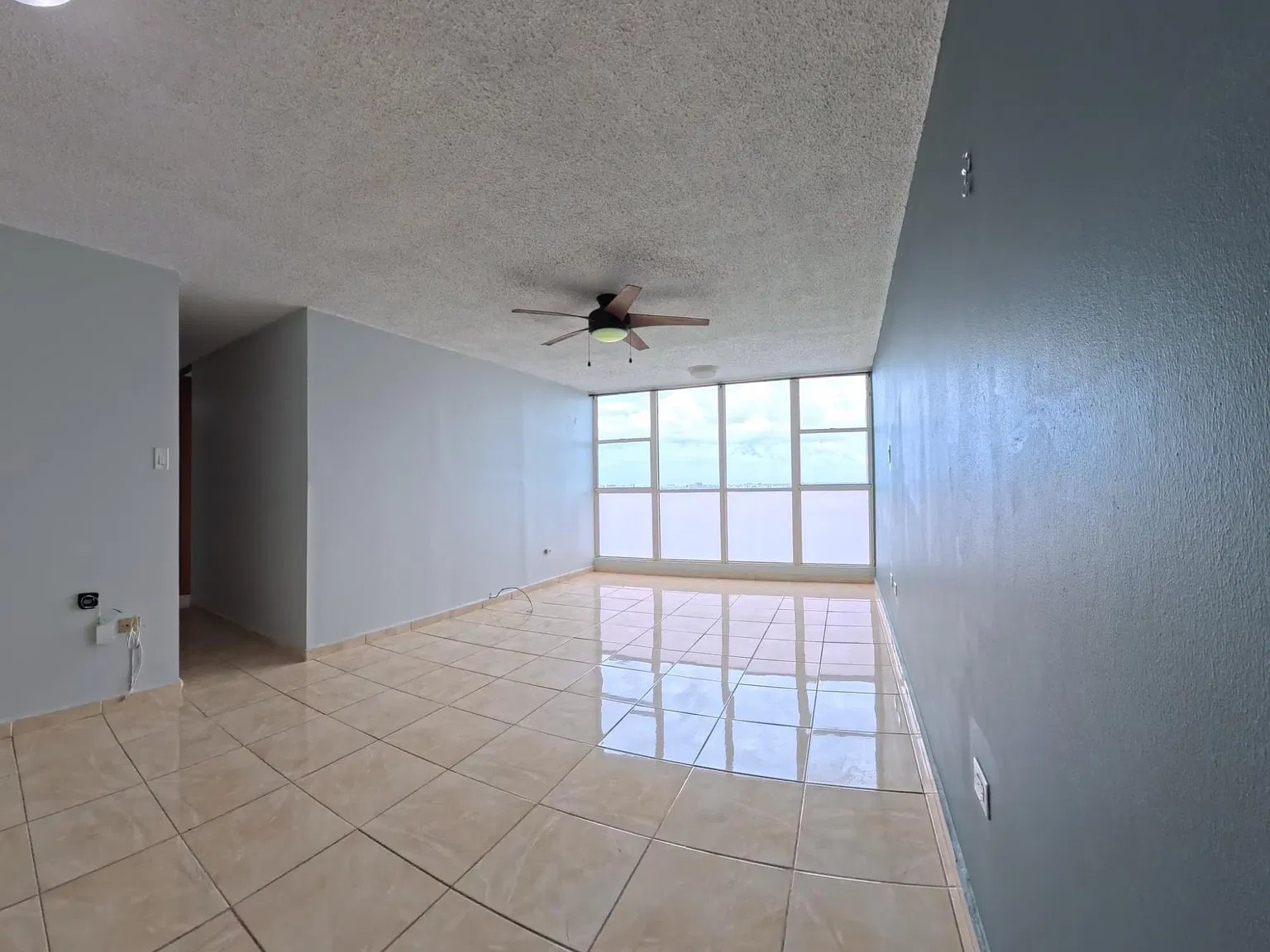 College Park Apartments (Condominio) — Photo 4