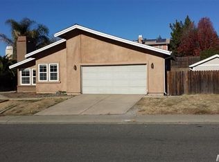 8241 Woodlake Hills Dr, Orangevale, CA 95662