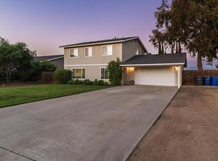 435 W Hawthorne St, Fallbrook, CA 92028