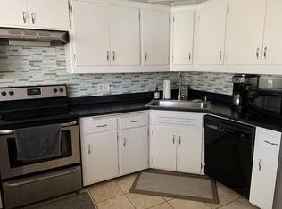 2844 S Linebarger Ter, Milwaukee, WI 53207