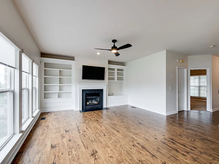 1255 Habersham Way — Photo 11