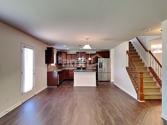 5th image of 5421 Twin Brook Dr