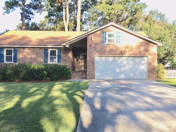 Fully renovated/updated 3bd/2ba!