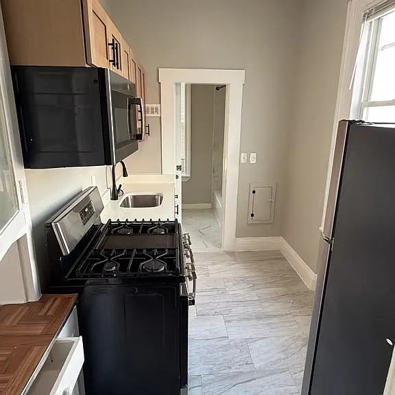6 Elm St #8A — Photo 5