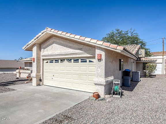 2nd image of 3649 Beechwood Dr