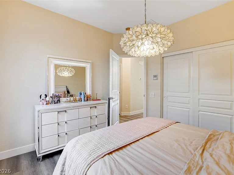 2649 Rue Marquette Ave — Photo 31