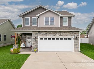 27 Sage Crest Loop, Weaverville, NC 28787