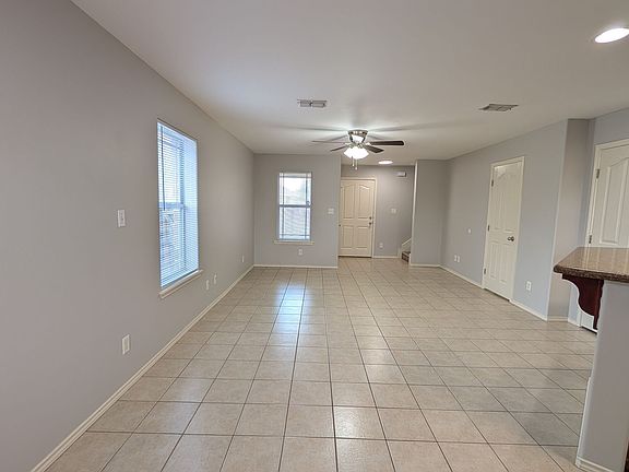 5th image of 501 E Arroyo Dr #4
