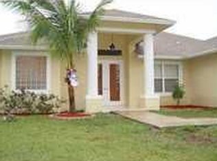 1426 SW Hackensack Ave, Port Saint Lucie, FL 34953