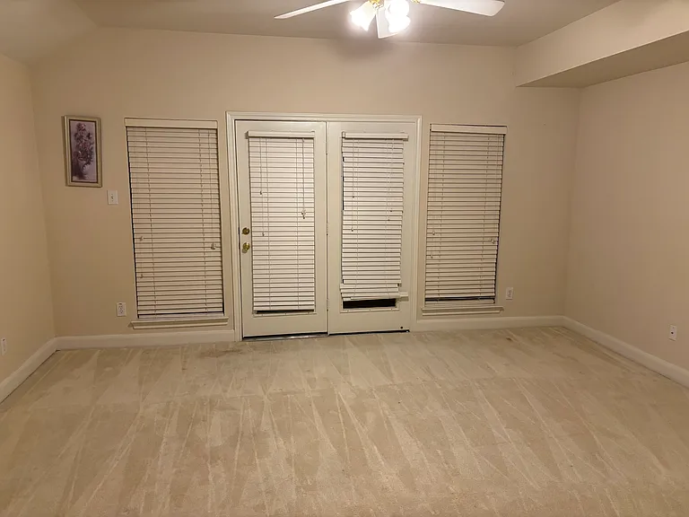4210 Leaflock Ln — Photo 12