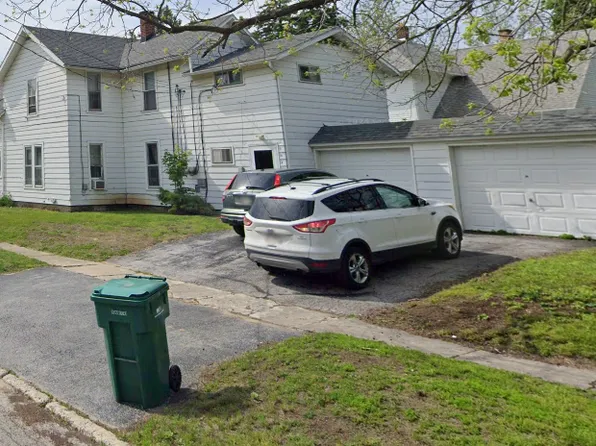 502 N Prospect St #A, Bowling Green, OH 43402
