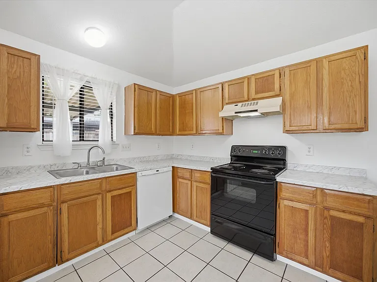 2311 Jamie Dr #2311 — Photo 6