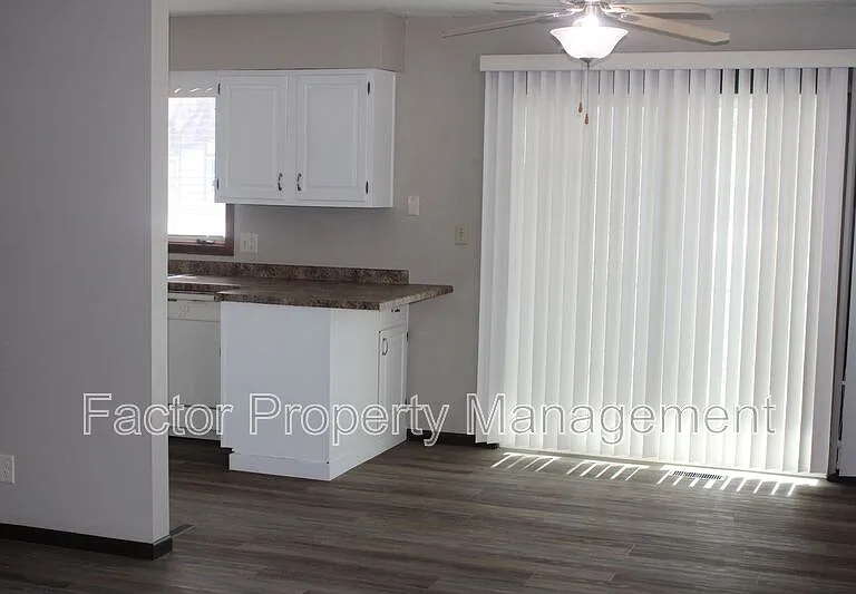 101 Heather Ln #1 — Photo 6