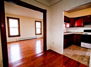 129 Green St APT 5, Syracuse, NY 13203