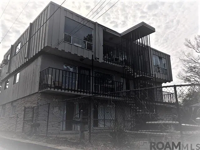 2 bed, 865 sqft, $1,250 — Photo 2