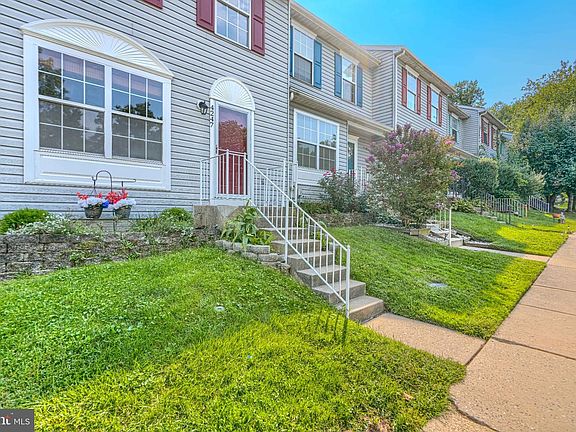 3rd image of 4247 Goodson Ct