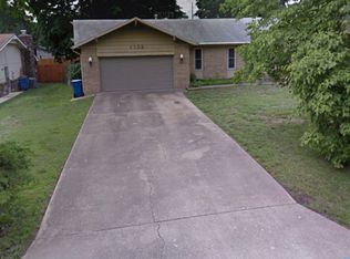 1102 NE 10th St, Bentonville, AR 72712