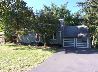 105 Jackson Dr, Liverpool, NY 13088