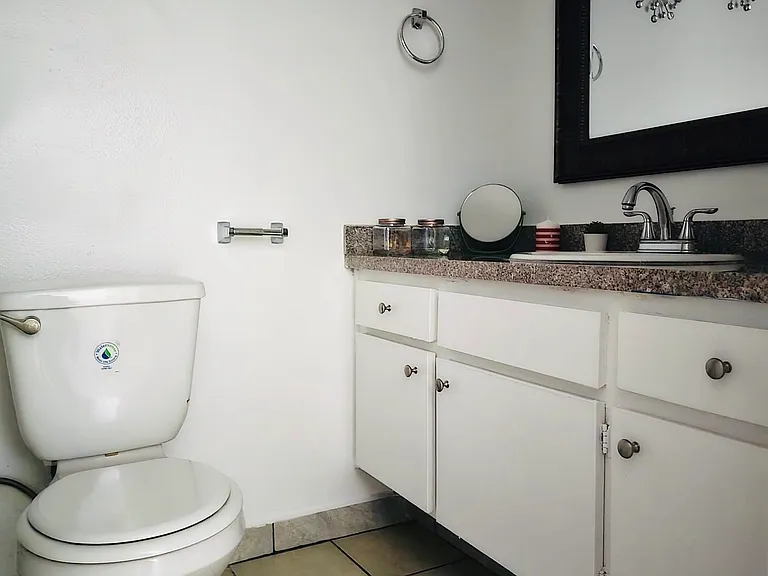 8545 Cedros Ave #1 — Photo 7