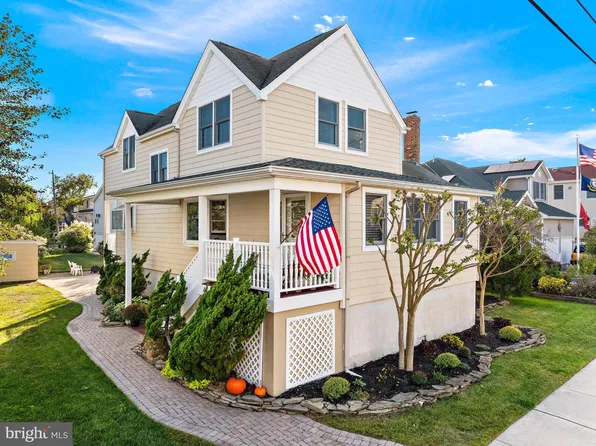112 W New Jersey Ave, Long Beach Township, NJ 08008