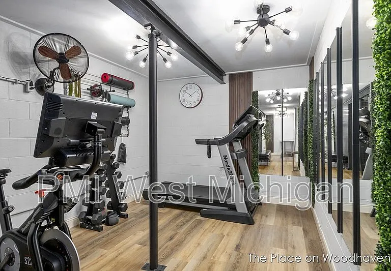 8426 Woodhaven Dr SW #4 — Photo 21